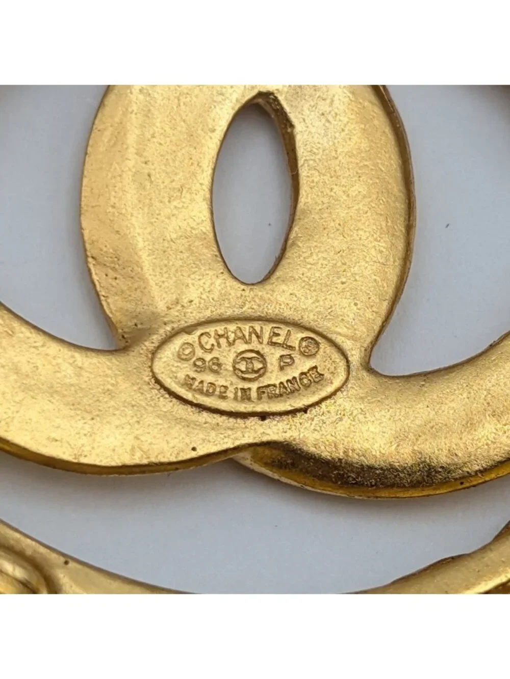 Chanel Brooch CC Logo See Through Chain Motif Gold Vintage